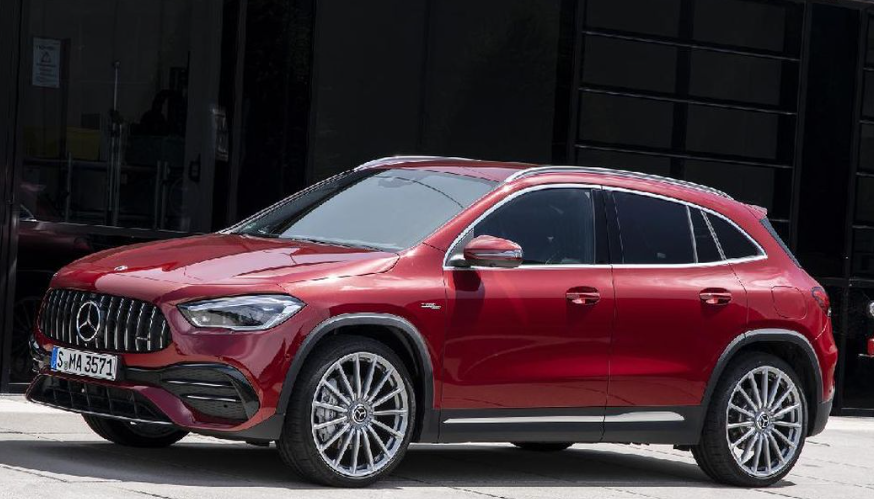 Mercedes GLA 2024: Redesign and Specs